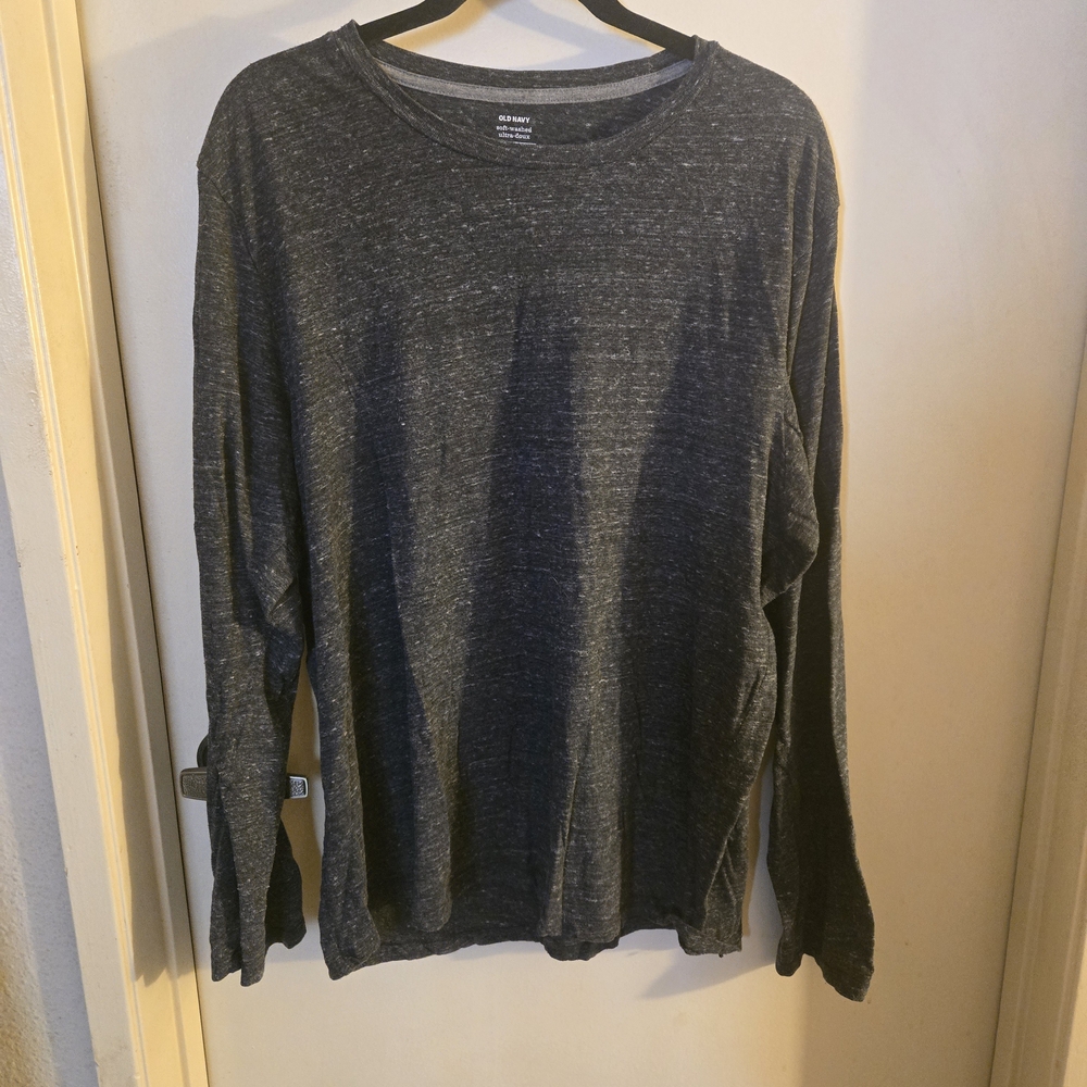 Old Navy Charcoal Heather Long Sleeve Shirt